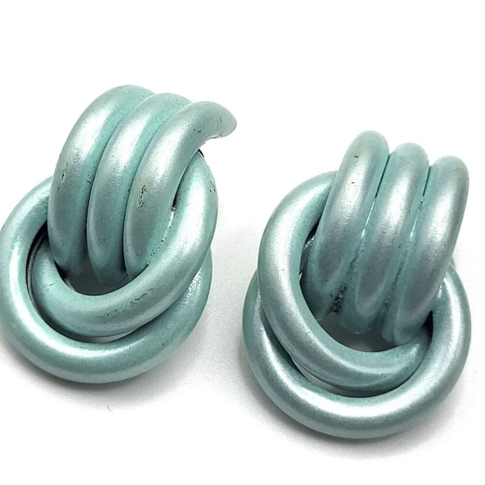 Vintage 80s Blue Silver Knot Earrings 1in